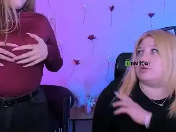 Chaturbate Watch Live Sex Cams of luna_berryy