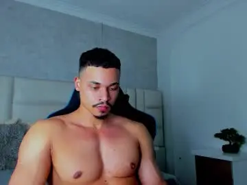 Chaturbate Sex Chat of michael_reinolds