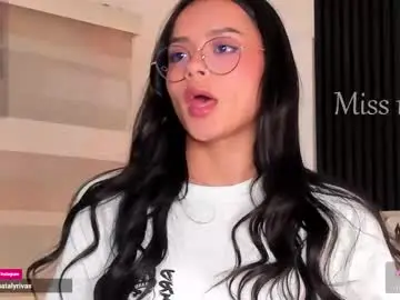 Chaturbate Best live sex cam show of missnataly_