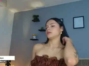 Chaturbate Live Sex Cam of missnataly_