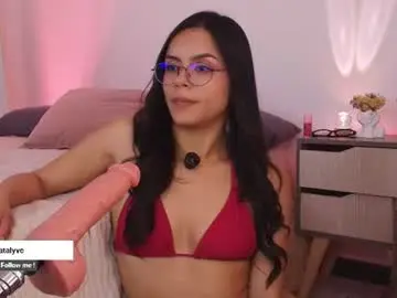 Chaturbate Live Sex Cam of missnataly_