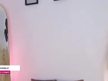 Chaturbate Watch Live Sex Cams of missnataly_