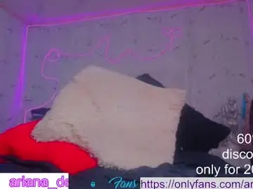 Chaturbate Nude Webcam of ariana_devil1