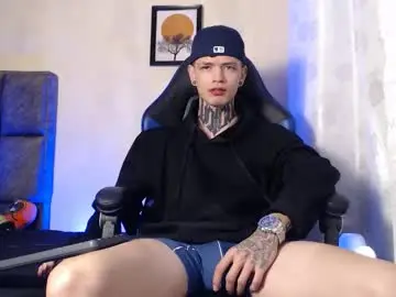 Chaturbate Watch Live Sex Cams of dann_brown