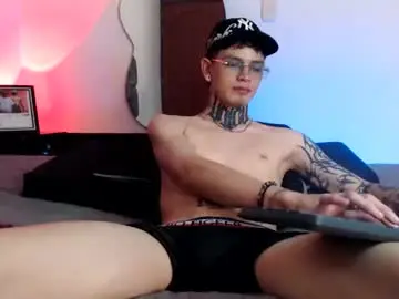 Chaturbate Free Porn Cam of dann_brown