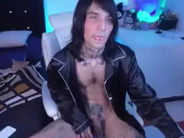 Chaturbate Live Sex Cam of marshall_cazher