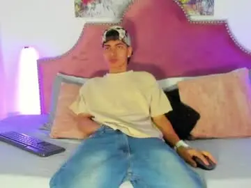 Chaturbate Adult Webcams of ethan__carter