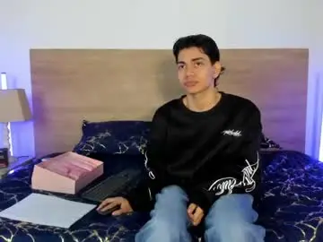 Chaturbate Sex Chat of ethan__carter