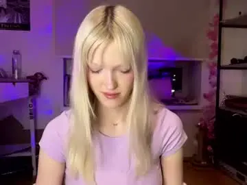 Chaturbate Free Live Porn of kortneyhiedeman