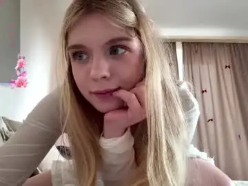 Chaturbate Adult Video Chat of chloe_show