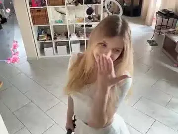 Chaturbate Free Porn Cam of chloe_show