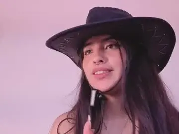 Chaturbate Adult Webcams of elenna_salvatoree