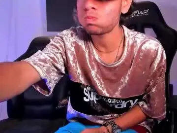 Chaturbate Live Sex of masters_boys