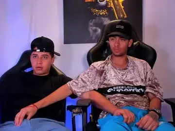 Chaturbate Adult Video Chat of masters_boys