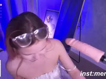 Chaturbate Free Live Porn of nerdy_freyua