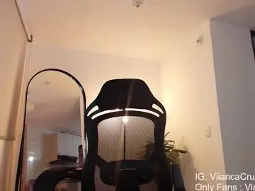 Chaturbate Live Sex of vianca_cruzz