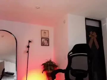 Chaturbate Free Live Porn of vianca_cruzz