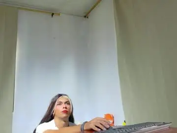 Chaturbate Live Sex Cam of alliison_foxx