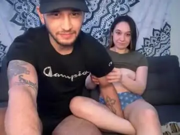 Chaturbate Live Sex Cam of yurdreams_22