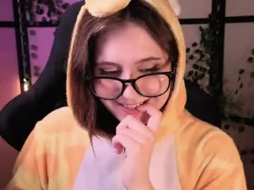 Chaturbate Best live sex cam show of diana_floweri