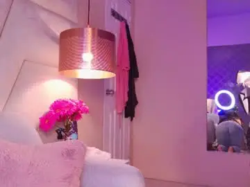 Chaturbate Live Sex Cam of kity_hill