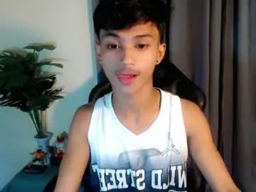 Chaturbate Live Sex Cam of luda_69