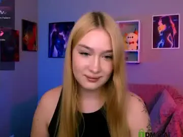 Chaturbate Live Porn of playful_sophie