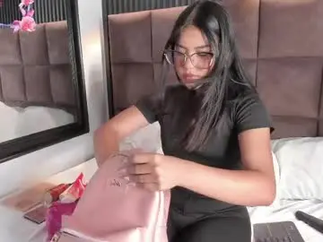 Chaturbate Adult Video Chat of rose_evans__