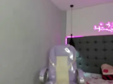 Chaturbate Best live sex cam show of scarletcherry18
