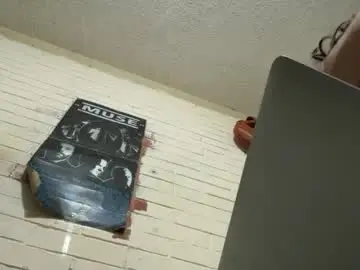 Chaturbate Free Porn Cam of dieciochocentimetross