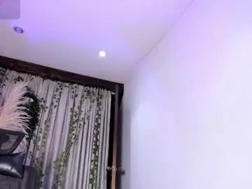 Chaturbate Adult Video Chat of alondrasoomer