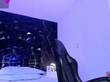 Chaturbate Live Porn of alondrasoomer