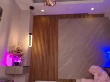 Chaturbate Best live sex cam show of emma__rose1