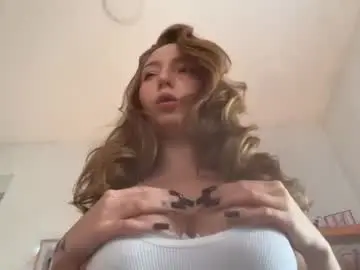 Chaturbate Best live sex cam show of katie________