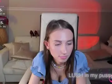 Chaturbate Free Live Porn of sophie_rocks