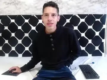 Chaturbate Free Live Porn of thiagos19