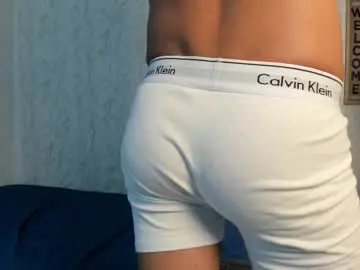 Chaturbate Adult Webcams of dady_show69