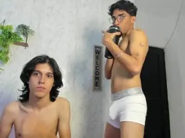 Chaturbate Live Sex of dady_show69