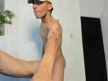 Chaturbate Free Live Porn of dady_show69