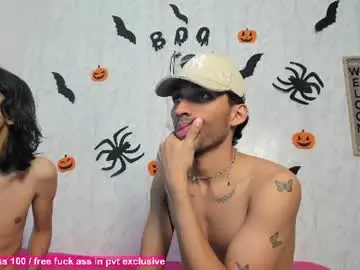 Chaturbate Watch Live Sex Cams of dady_show69