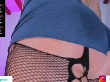 Chaturbate Live Sex Cam of patty_jen44