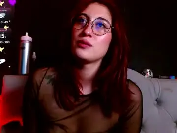 Chaturbate Sex Cam of red_moonn