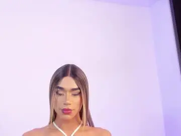 Chaturbate Watch Live Sex Cams of susisuarez