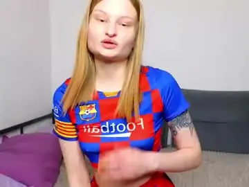 Chaturbate Live Sex Cam of _capybara0_0