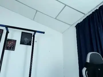 Chaturbate Live Porn of titan_fitness