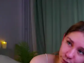 Chaturbate Live Sex Cam of minhgrow