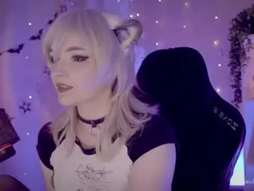 Chaturbate Watch Live Sex Cams of vronnier