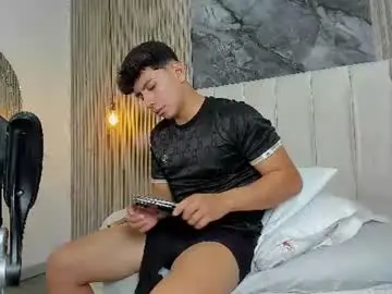 Chaturbate Sex Chat of dark_at