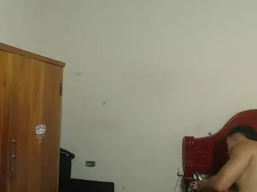 Chaturbate Free Porn Cam of daylon_brown_