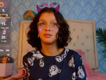 Chaturbate Live Sex of indi_rave